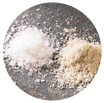 芋の旨み感じるしお味は岩塩と藻塩の2種類の塩を使用したシンプルな味わい